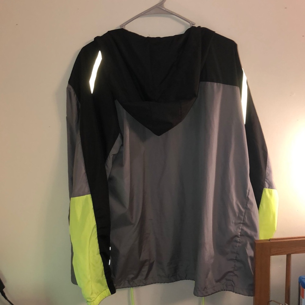 Light weight neon & grey jacket - Picture 3 of 3